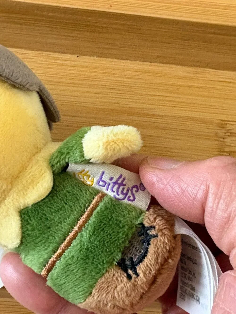 Hallmark Itty Bittys Scarecrow The Wizard of Oz 4 Inch Mini Plush Stuffed Toy